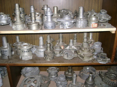 余姚市城區(qū)東南電機(jī)部件廠 專業(yè)制造鋁壓鑄傳感器、電動(dòng)工具與汽車配件